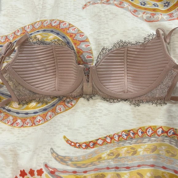 Victoria’s Secret Pink Ribbed Dream Angels Balconet Bra 32D - Picture 7 of 8